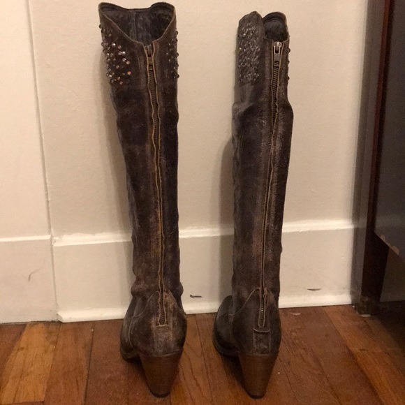 FRYE Western studded boots. - Picture 3 of 5